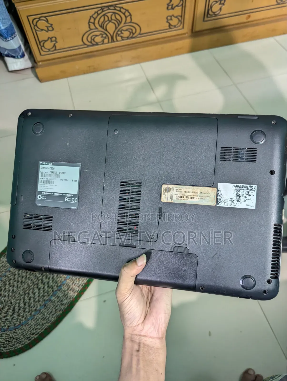 Laptop Toshiba Satellite C850 4GB Intel Core i5 HDD+SSD 500GB