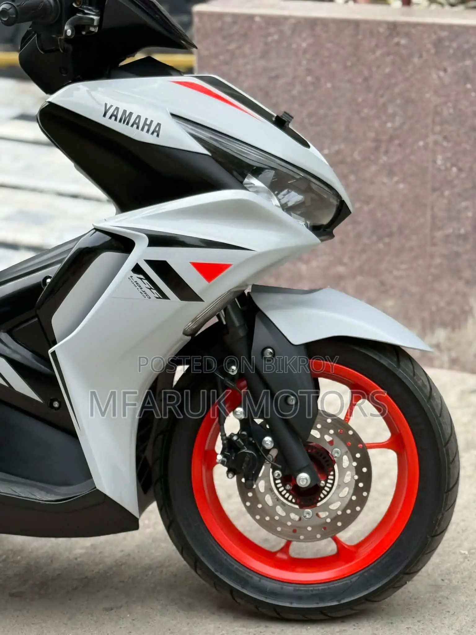 Yamaha 2025 White