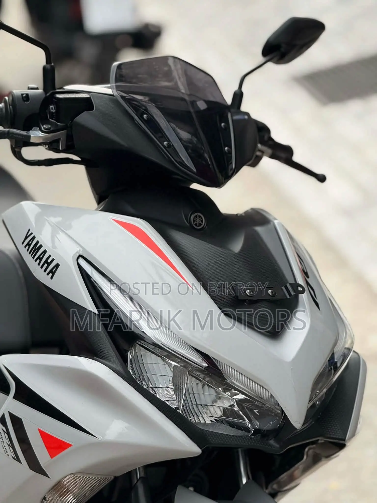 Yamaha 2025 White