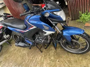 Honda Hornet 2019 Blue