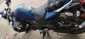 ইয়ামাহা ২০২৫ ব্লু
