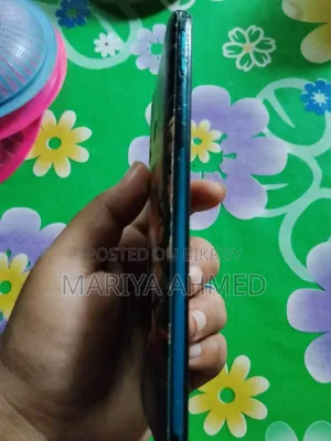 Symphony Z32 32 GB Black