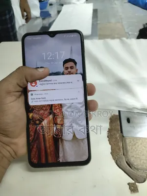 Vivo Y33s 128 GB Gold