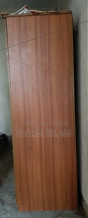 Almirah Sale