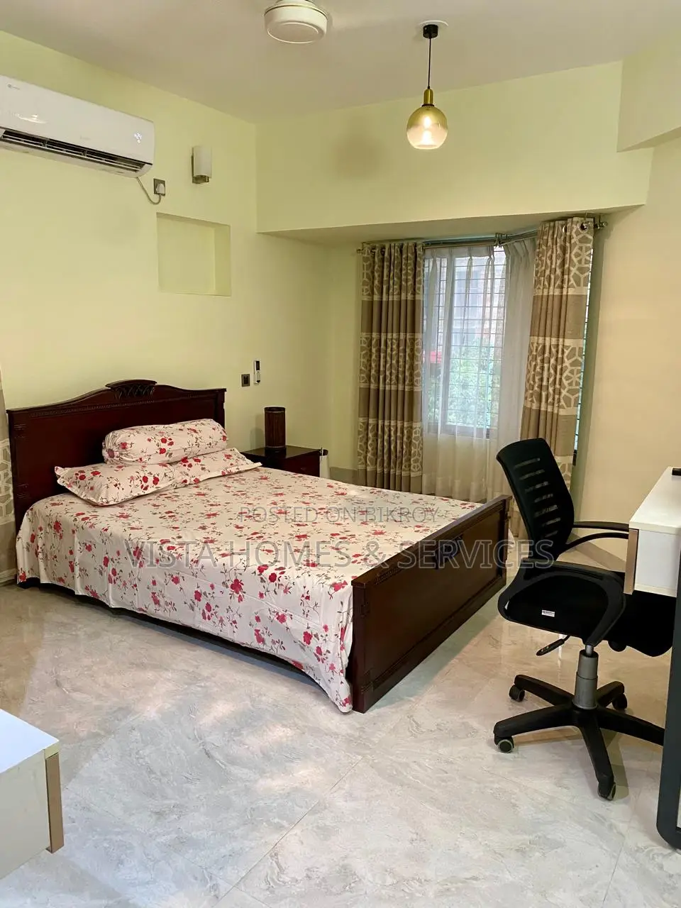 Furnished 3 Bedroom Apartment in Southeast Palace, Gulshan for Rent