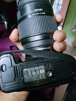 Nikon D3000 Japanese Body + 2 Lenses + Charger + Bag | Good Condition