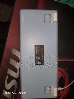 পিসি পাওয়ার কে৮২ আরজিবি ওয়্যার্ড (রেড সুইচ) ব্লু পার্পল মেকানিক্যাল কিবোর্ড