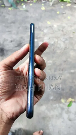 Samsung Galaxy A20 32 GB Blue