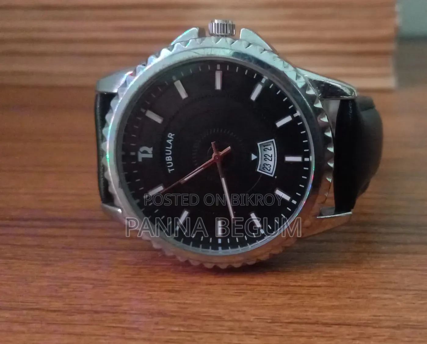 This watch has been used for only one month