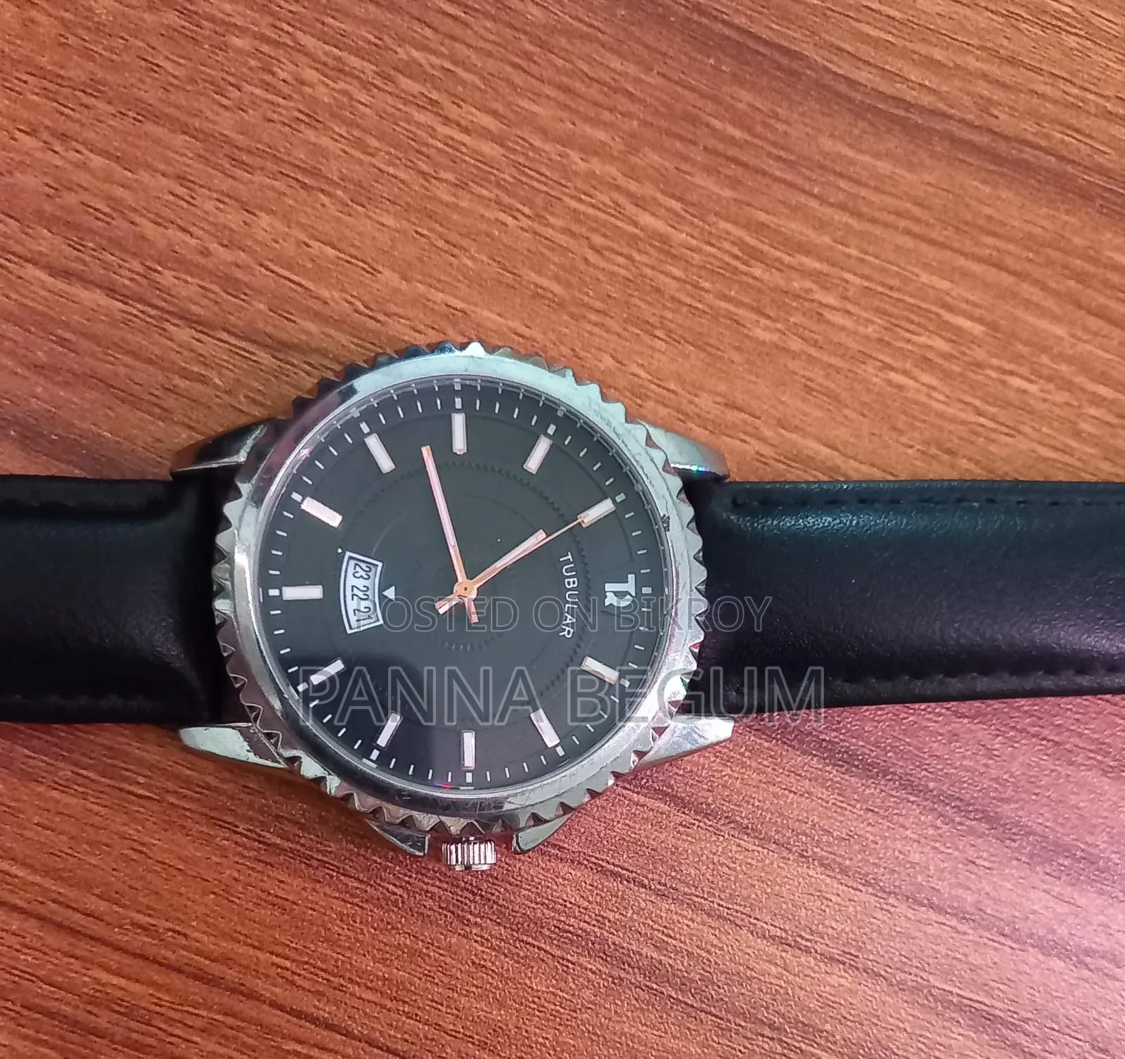 This watch has been used for only one month
