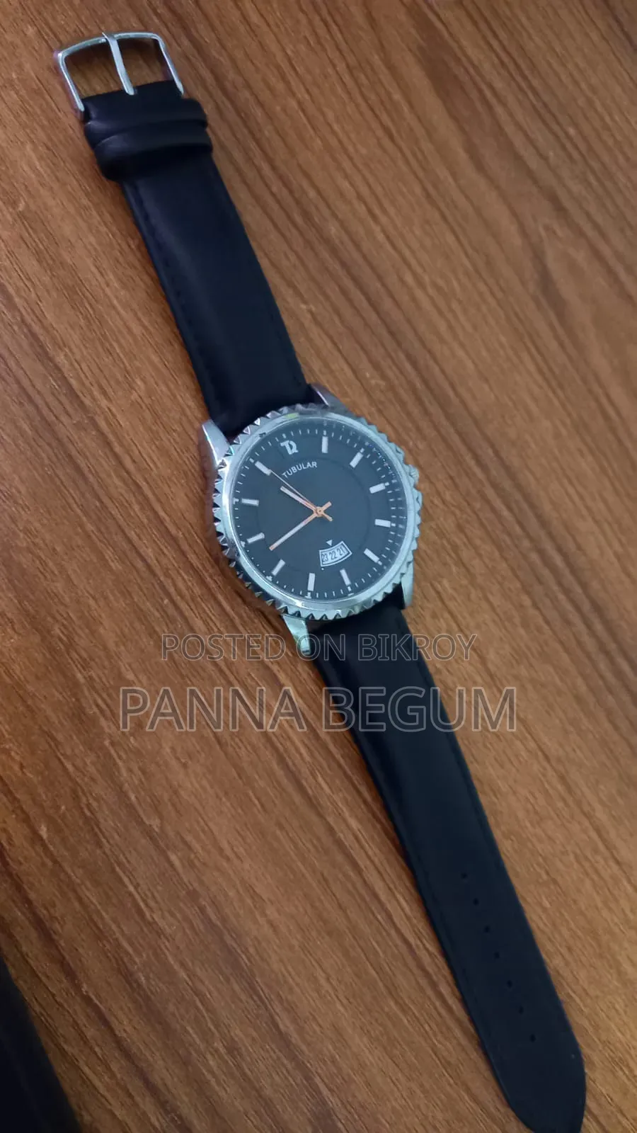 This watch has been used for only one month