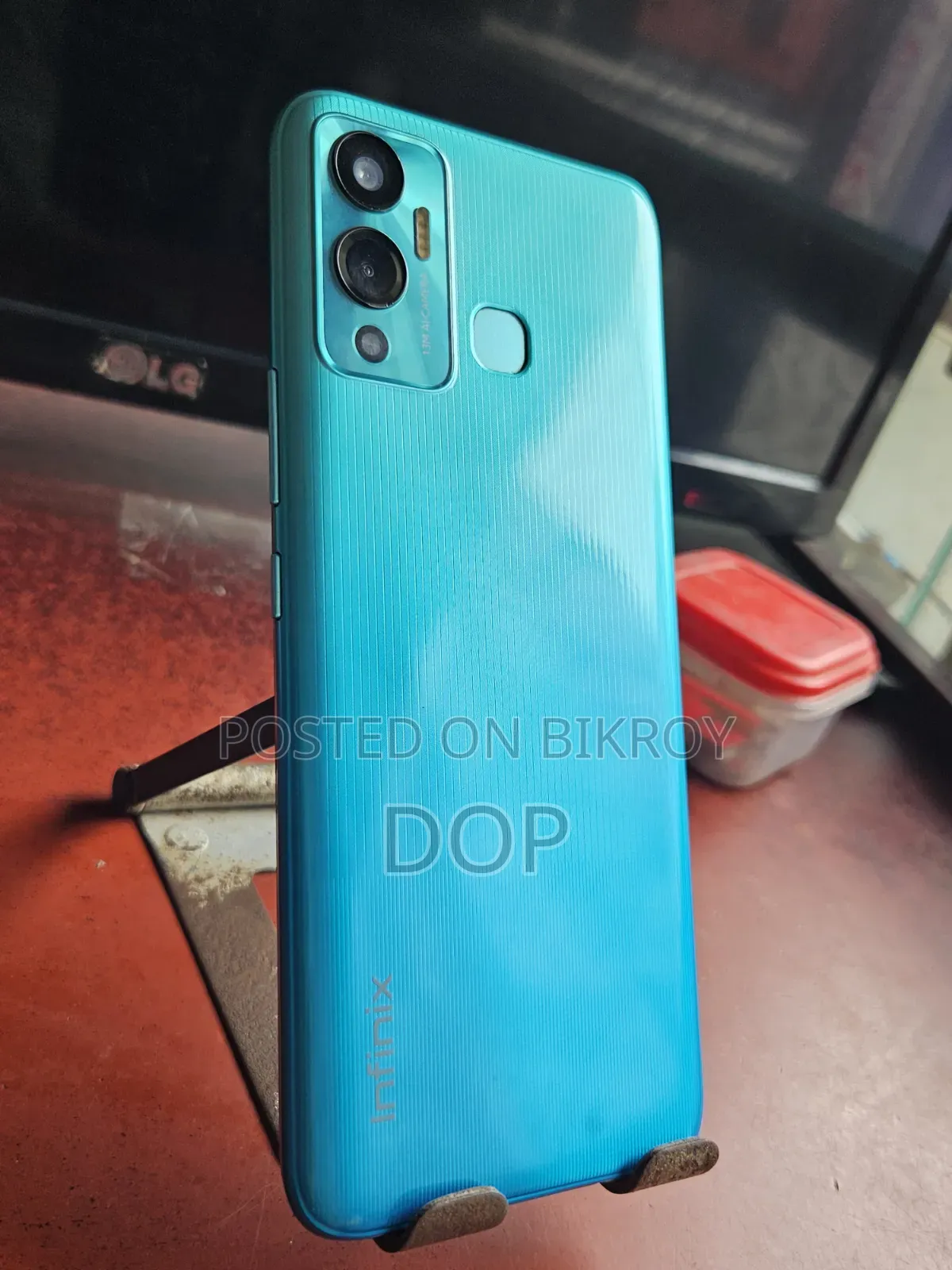 Infinix Hot 12 play 64 GB Blue