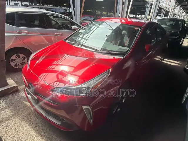 Toyota Prius 2022 Red