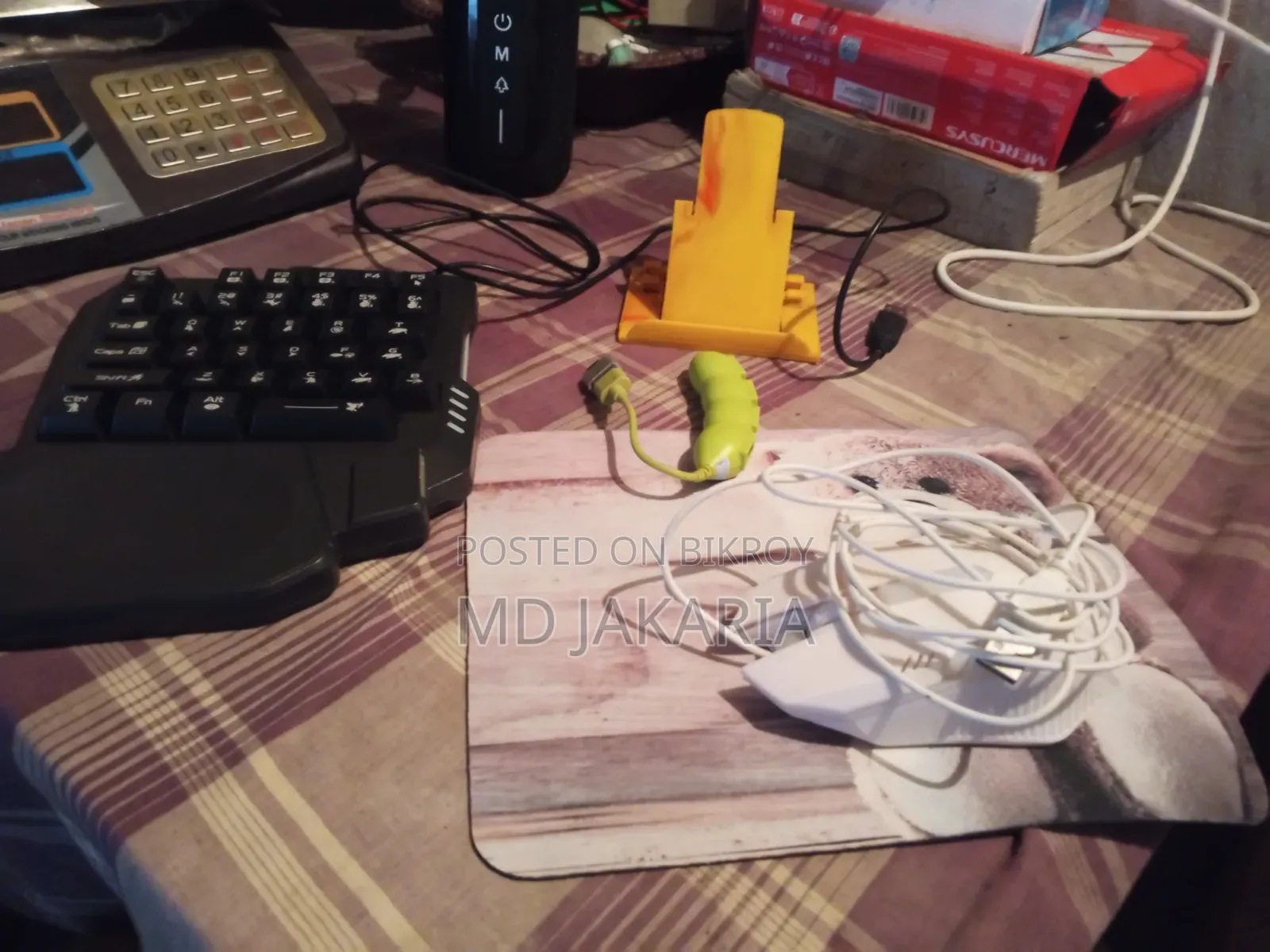 Gaming One-Handed Keyboard, Mouse Mousepad (Complete Set)