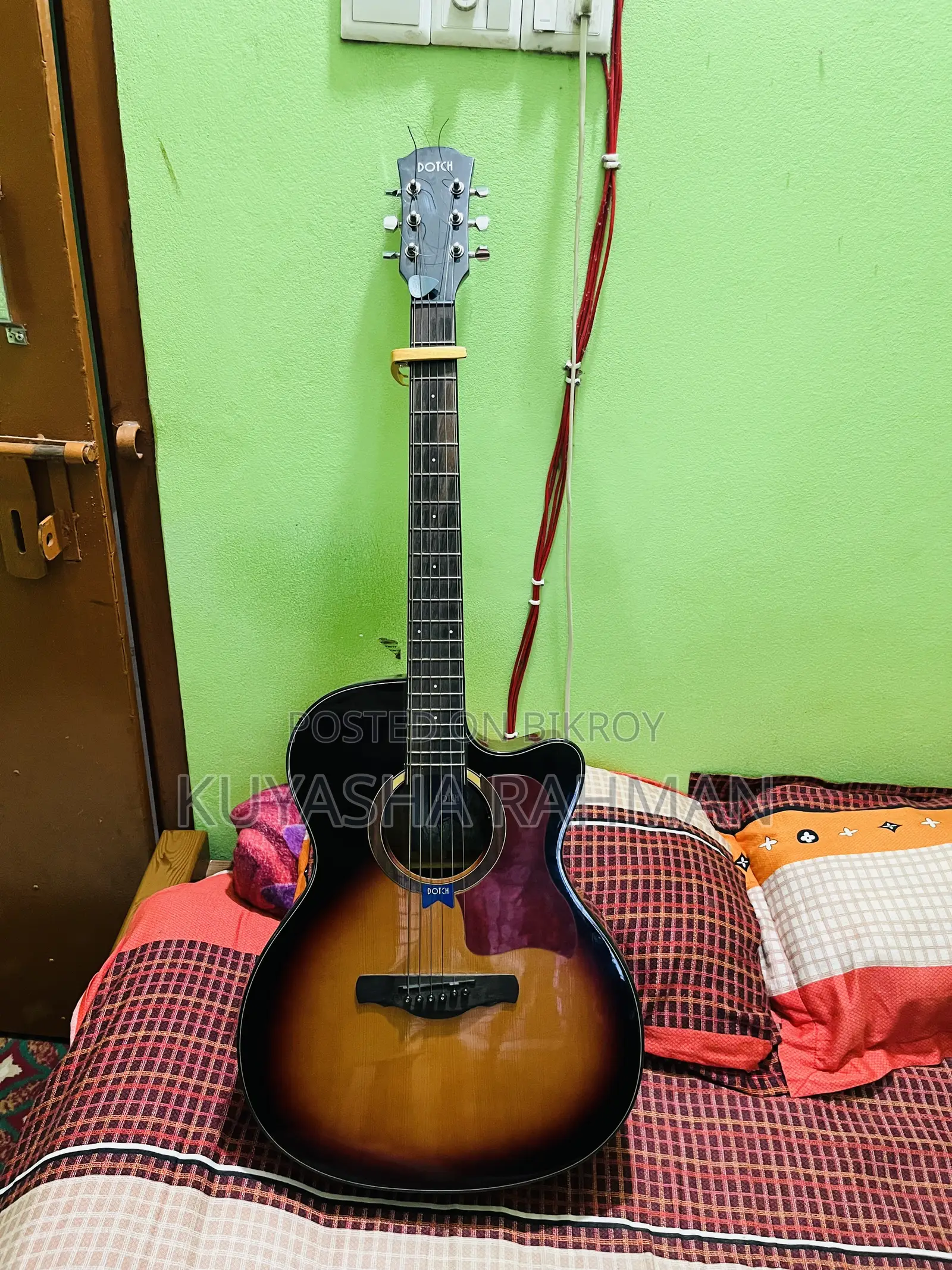 ডচ এমডি১০০সি এসবি অ্যাকৌস্টিক গিটার