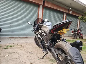 জিপিক্স ডেমন জিআর২০০আর ২০২৫ কালো