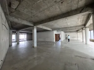 Commercial Overview for 4,000 SQFT at Gulshan 2 Circle
