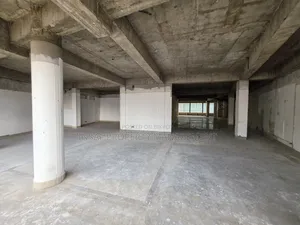 Commercial Overview for 4,000 SQFT at Gulshan 2 Circle