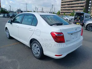 Toyota Axio 2021 Off white