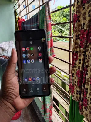 স্যামসাং গ্যালাক্সি এ৫২ ৫জি ১২৮ জিবি ব্ল্যাক