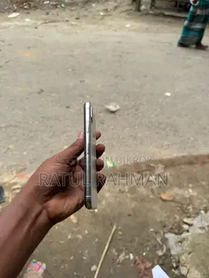 Apple iPhone X 256 GB White