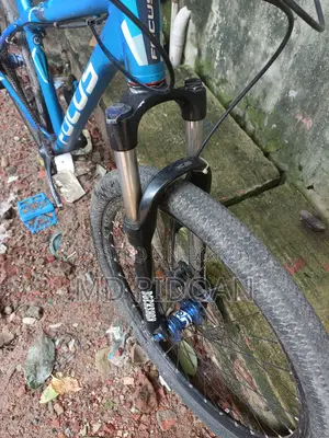 ফোকাস কাস্টমাইজড সাইকেল