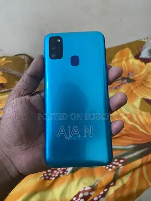 Samsung Galaxy M21 64 GB Blue
