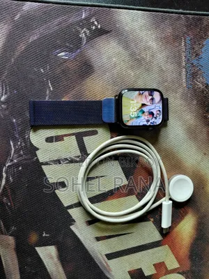 Apple Watch Series 7 45mm Aluminum (GPS)