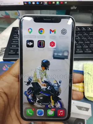 অ্যাপল আইফোন ১১ ৬৪ জিবি হোয়াইট