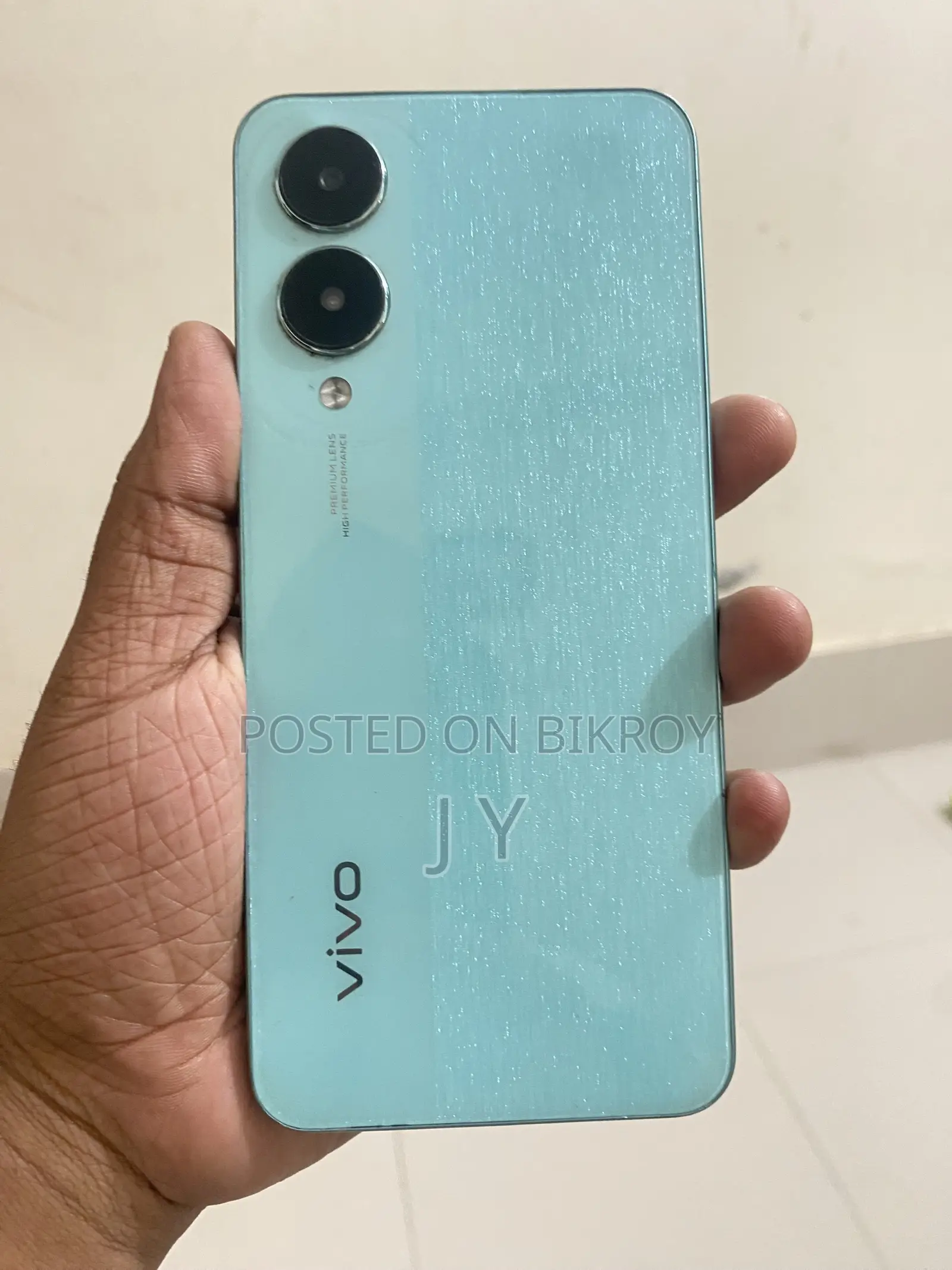 Vivo Y28 128 GB Blue