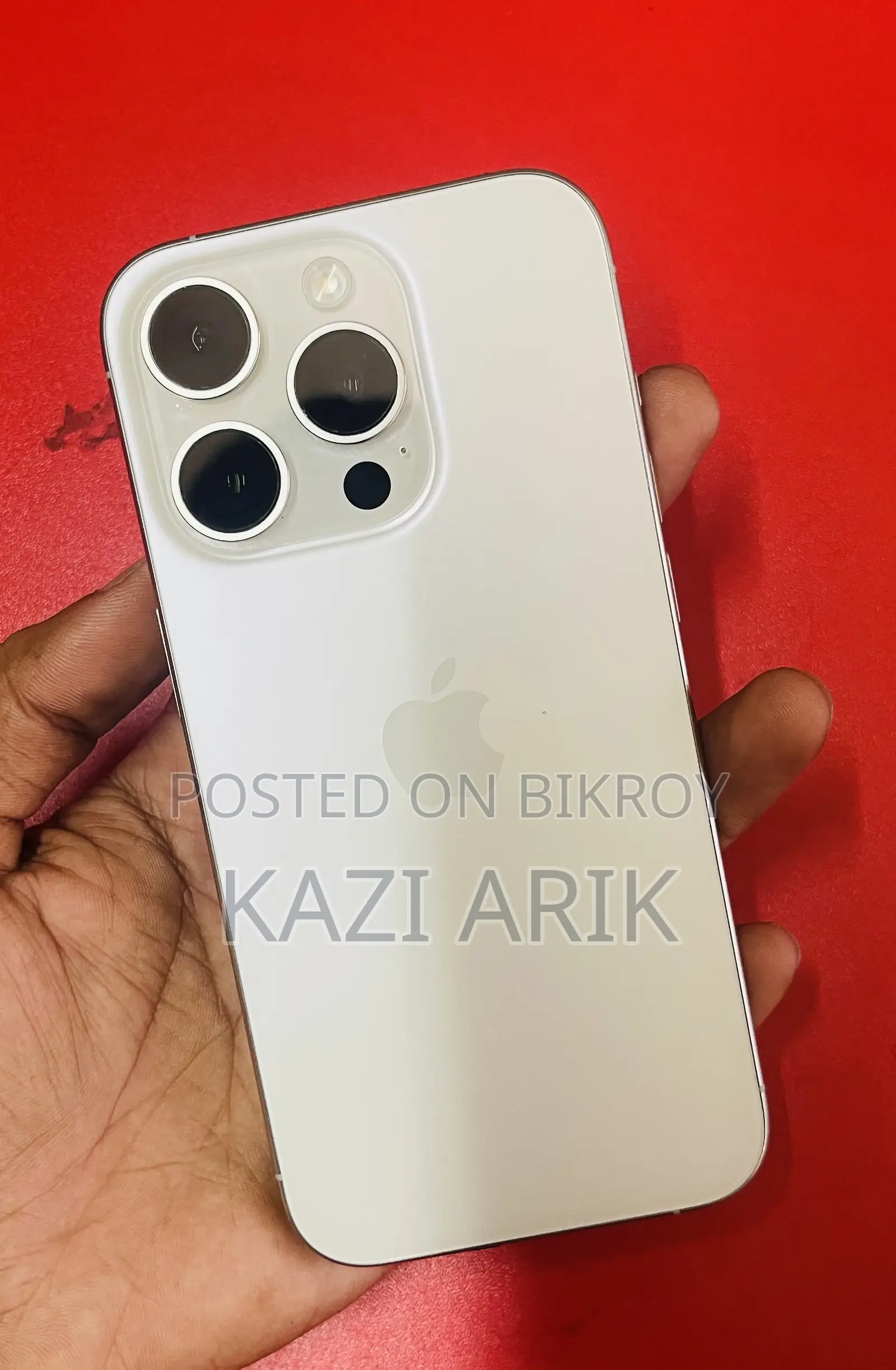 Apple iPhone 15 Pro 128 GB Gold