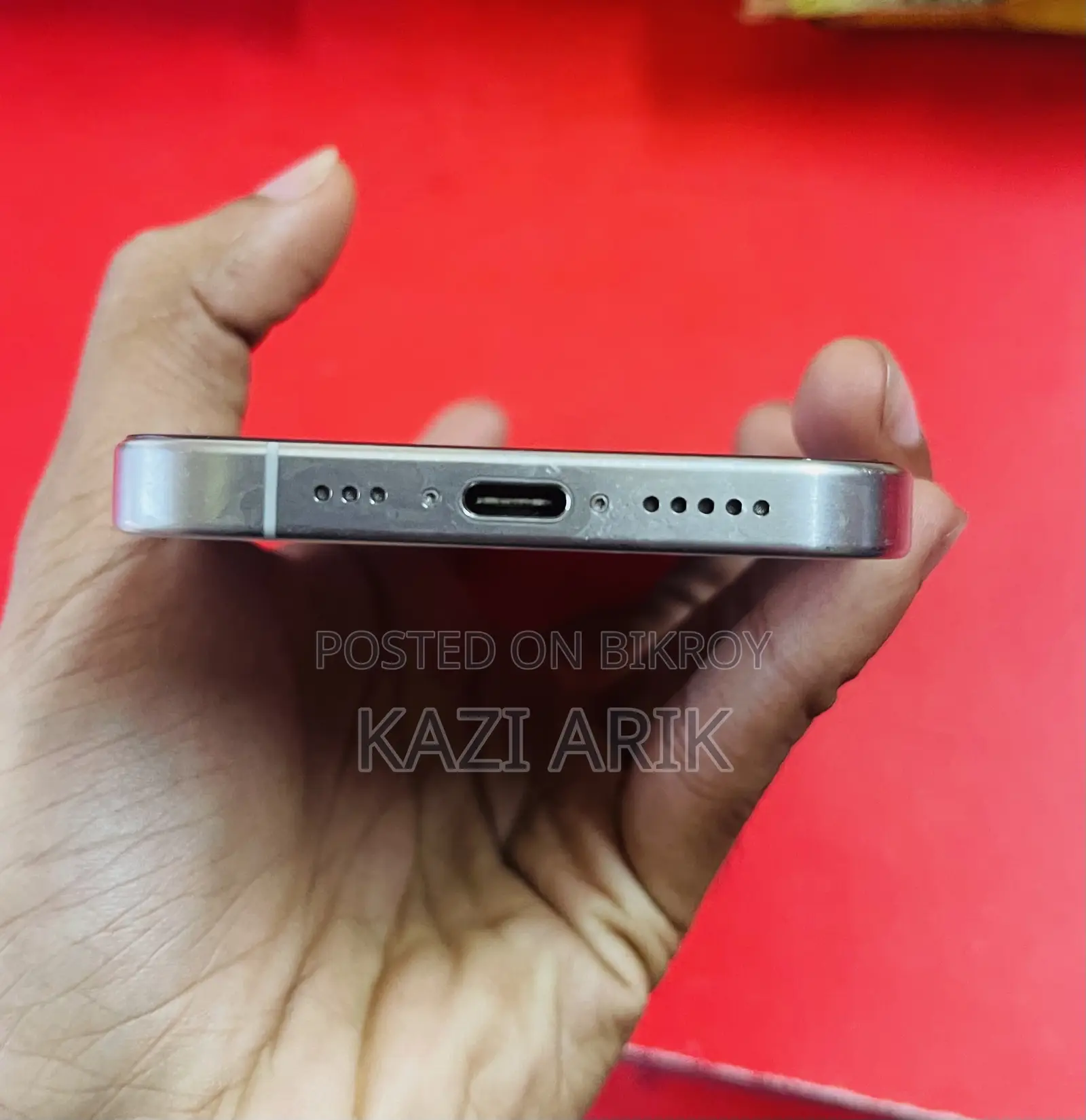 Apple iPhone 15 Pro 128 GB Gold