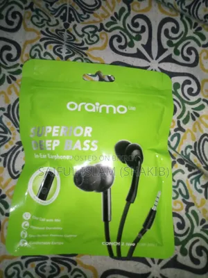 ওরাইমো লাইট সুপার ডিপ বেস ইয়ারফোনস।