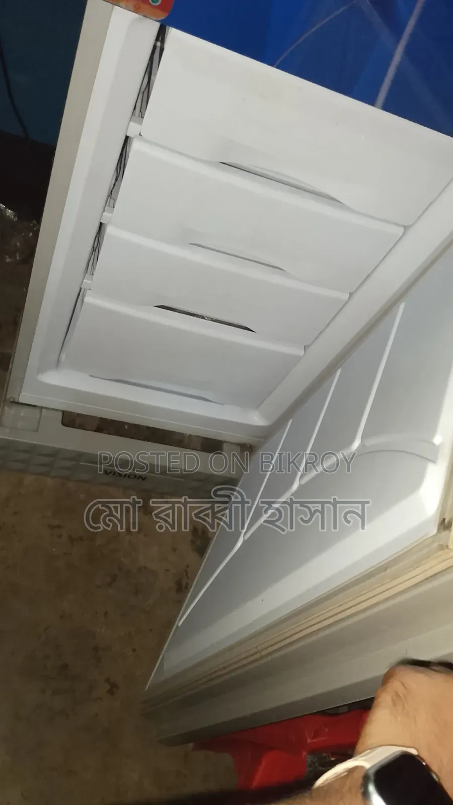 I will sell the fridge, money problem