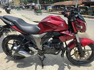 সুজুকি ২০২২ রেড