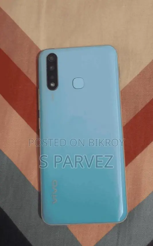 Vivo Y19 128 GB Blue