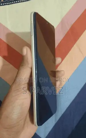 Vivo Y19 128 GB Blue