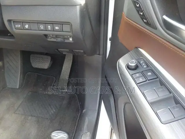 Toyota Harrier 2023 Pearl