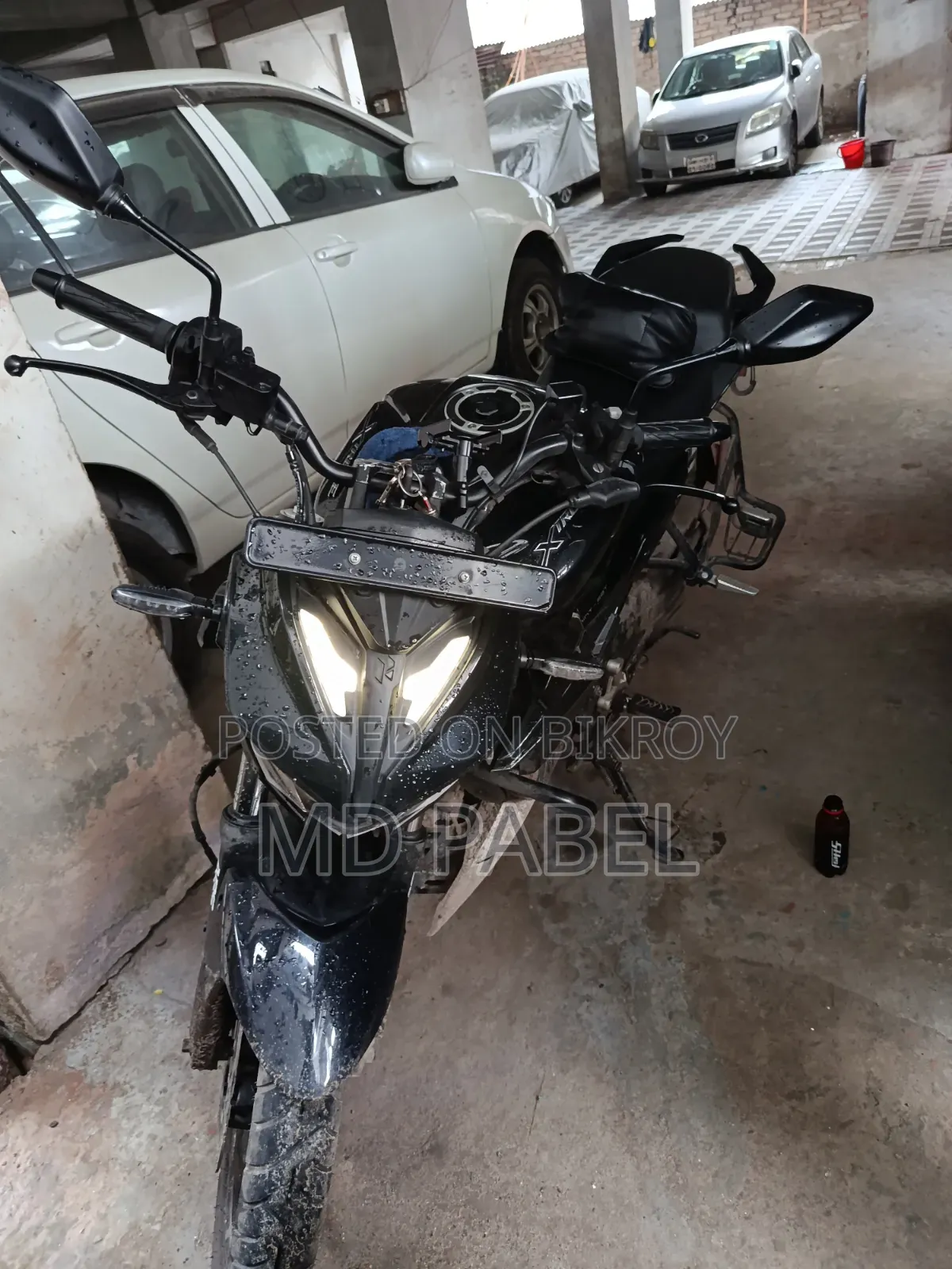 Hero Xtreme 125R 2025 Black