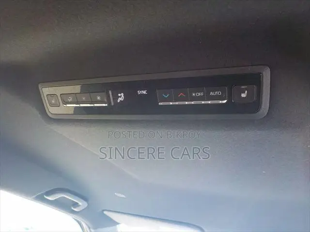 টয়োটা নোয়া ২০২৩ ব্ল্যাক
