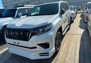 Toyota Land Cruiser Prado 2.7 2022 Pearl