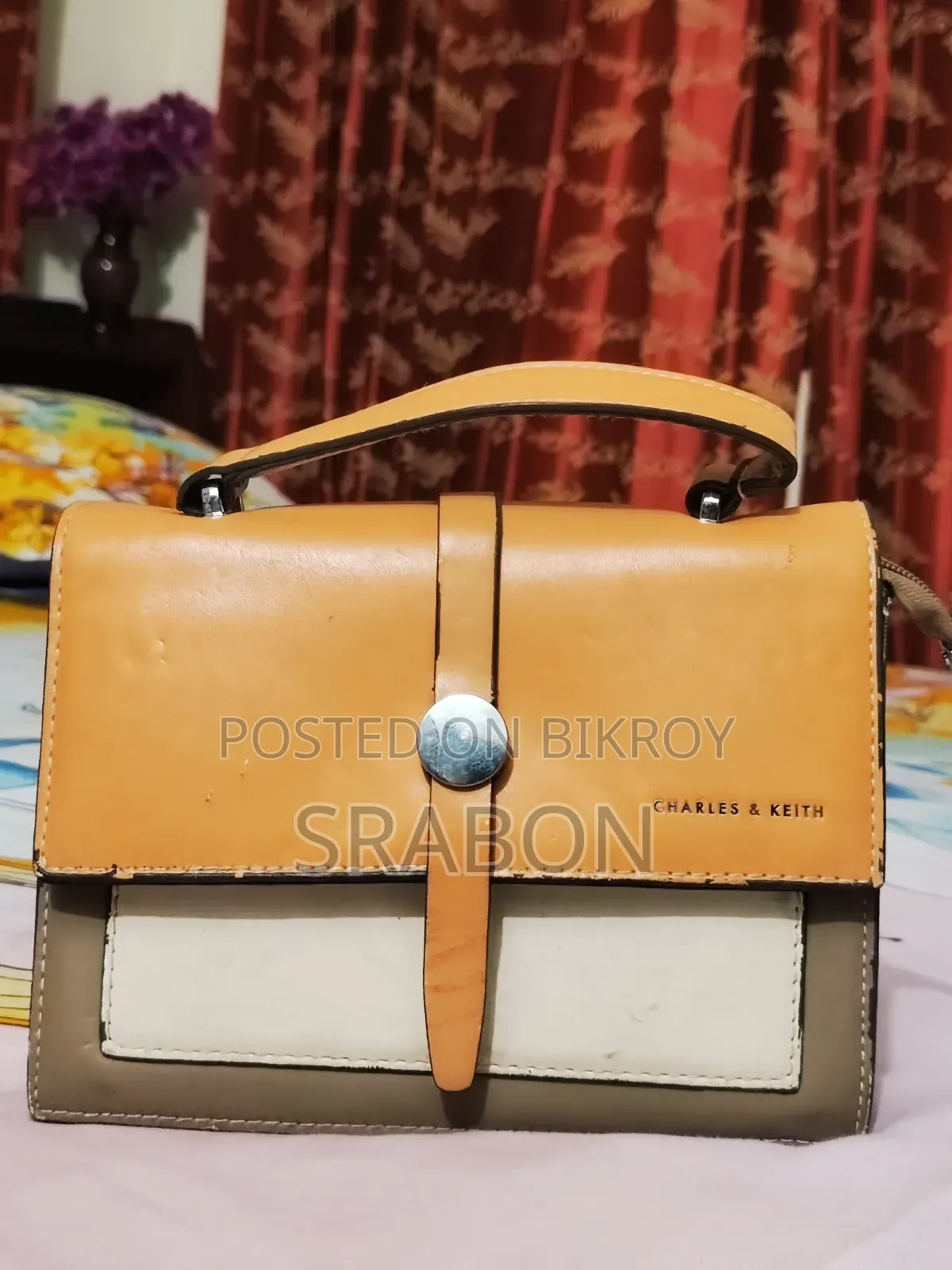 লেডিস হ্যান্ড পার্স