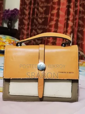 লেডিস হ্যান্ড পার্স