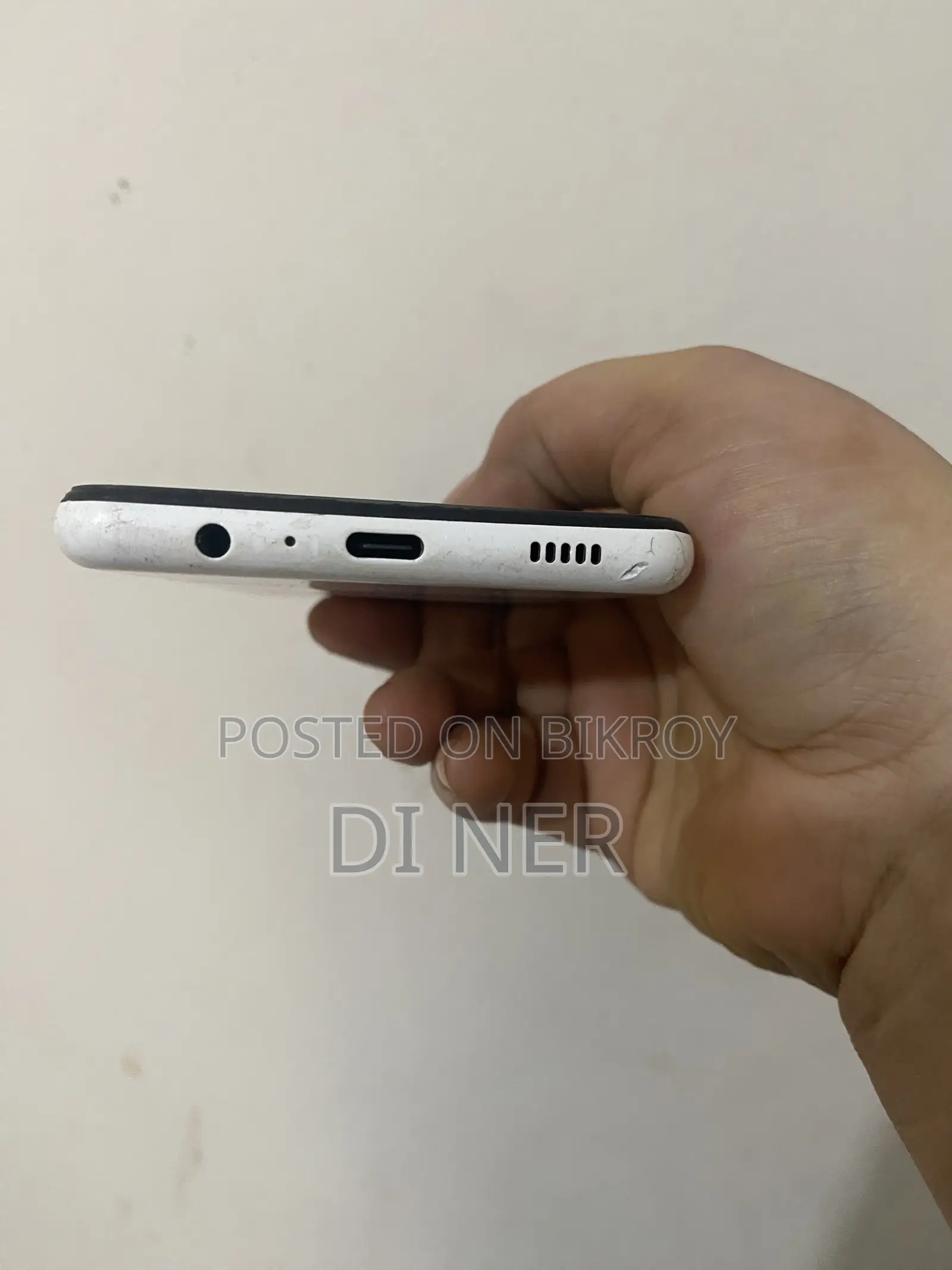 Samsung Galaxy A12 64 GB White