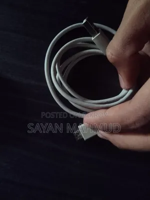 হুয়াওয়ে চার্জার বিক্রির জন্য