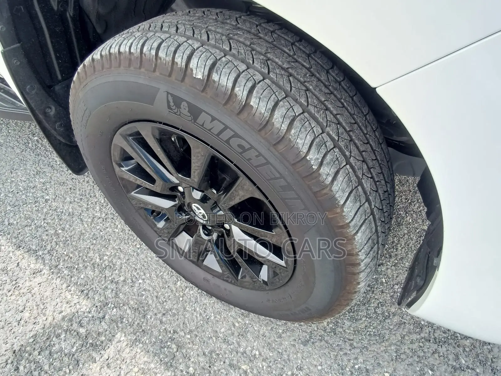 Toyota Land Cruiser Prado 2.7 2022 Pearl