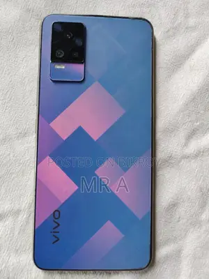 Vivo V21e 128 GB Purple