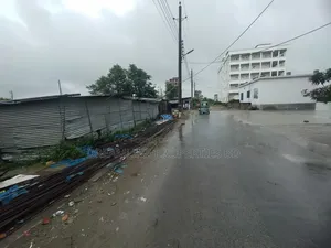 এন-ব্লকে সেন্ট্রাল মসজিদের সাথে ৩কাঠা দক্ষিণমুখী প্লট বিক্রয় বসুন্ধরা