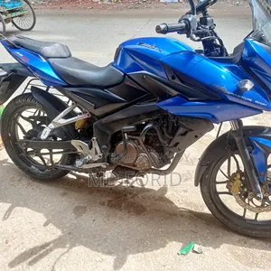Bajaj Pulsar 150 2017 Blue