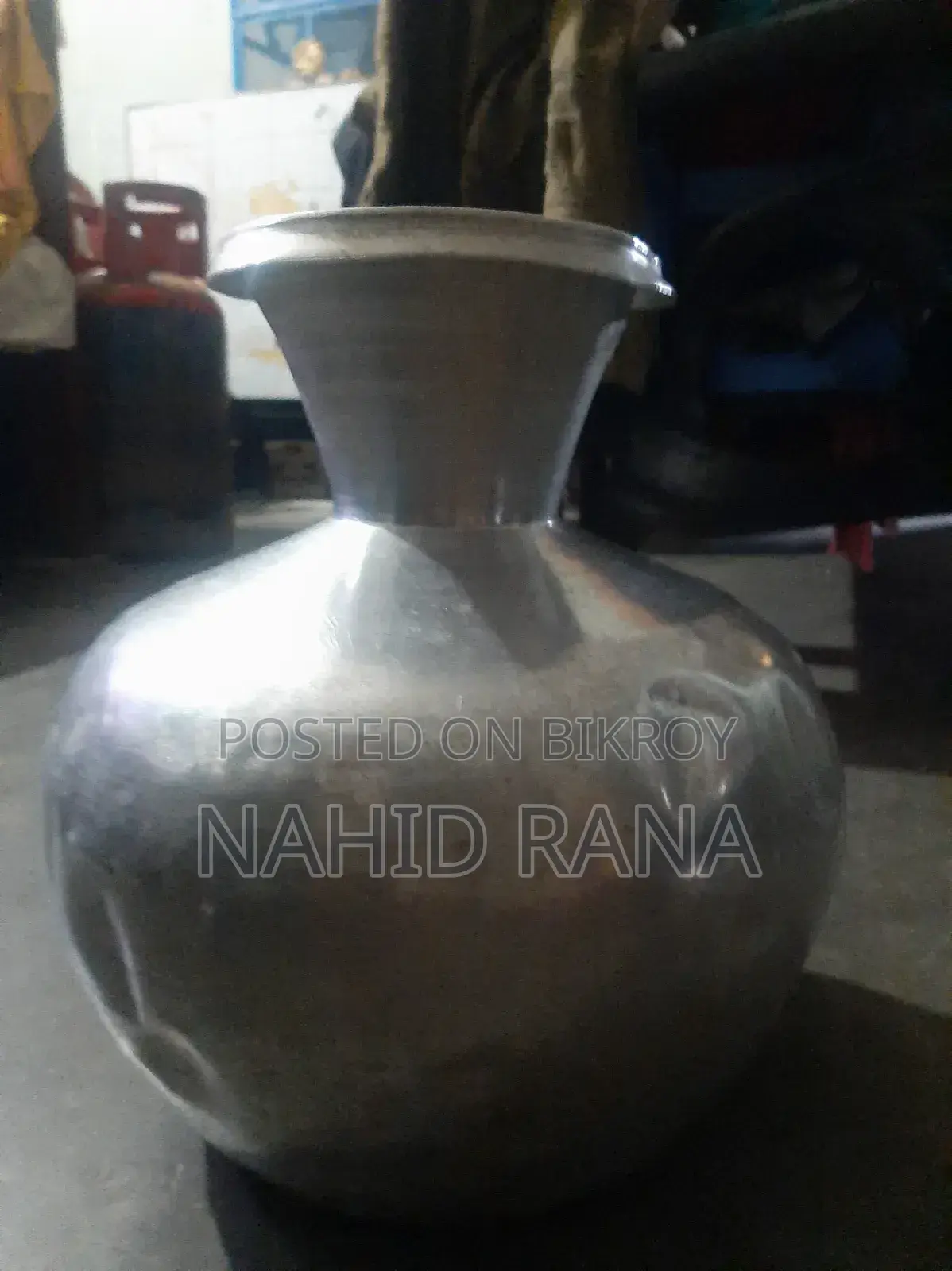 Rattan Dala and Pitcher